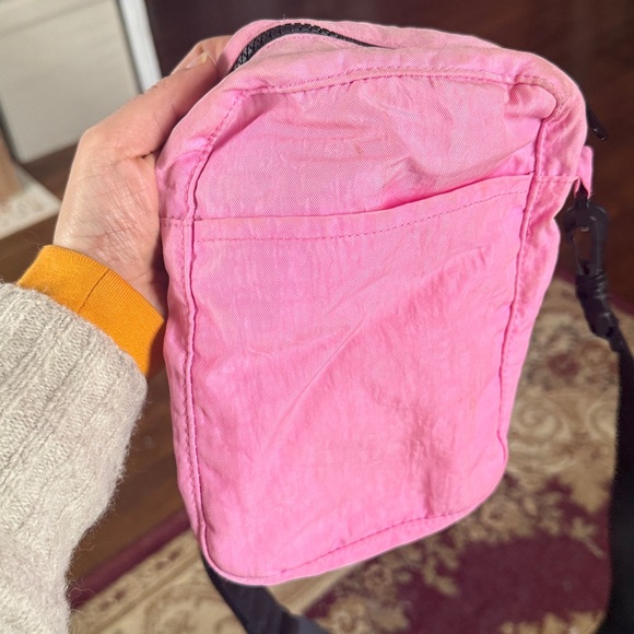 Baggu Pink Crossbody Bag - Picture 2 of 2